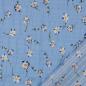Preview: Slub Voile - Blüten auf hellblau